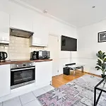 Prime Location Marylebone Baker St Apartment