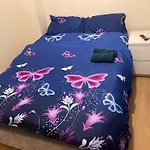 Deluxe London Excel City Airport Luxury Villa