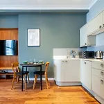 Brilliant 1Br Flat, Lakeside Rd, 5 Min To Tube