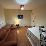 Spacious Flat - Sleeps 6 - Heart Of London