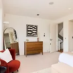 The Hampstead Garden Hideaway - 5Bdr Home With Pool And Garden
