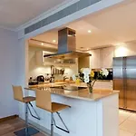 Hertsmere Road Apartment Canary Wharf