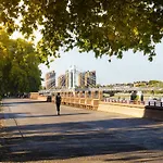 Chelsea Riverside 1-Bed Flat
