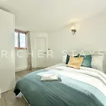 Chelsea Riverside 1-Bed Flat