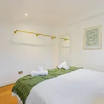 Bright 2 Bed In Central London