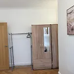 F54 Modern 3-Bed Flat Near Paddington Station