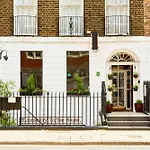St Athans Hotel
