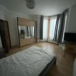 Lovely Spacious 2 Bed Apartment In Shepherds Bush