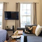 Kings Cross Pad