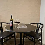 King-Smart Tv-Full Kitchen-5Mins To Transport-Desk