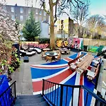 Saint James Backpackers