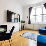 Niru Experience Huge Private Terrace