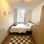 1 Bed Flat London A Step To Emirates Stadium