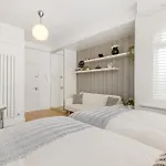 Cosy Studio Flat With Free Parking