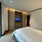 Iconic Luxury Apartment 2 Bed 2 Bath
