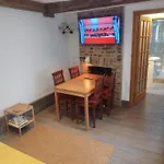 No 5 Accommodation