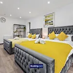 Stylish Studio Apt By Stay Smart Short Lets & Serviced Accommodation Woodstock With Free Wifi