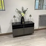 Modern 2Bed Warehouse Conversion Apartment, West London