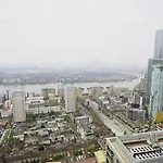 Canary Wharf - Luxury Apartment With Skyline View