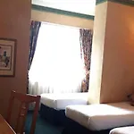 Berjaya Eden Park London Hotel