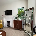 Cozy One Bedroom Apartment Close To Abbey Road Studios