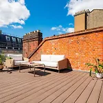 Fitzrovias 3 Bedroom 4 Bathroom Penthouse With Terrace Aircooling And Lift