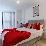 Luxury City Escape Apartments