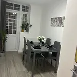 Modern, Elegant & Stylish House