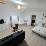 London E2 Rooms
