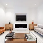 Lovely 2 Bedroom Flat In The Heart Of Kensington