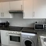 17Gm-Stylish 2 Bed Flat In Edgware Road