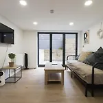 Beautiful Olive House 2