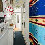Stylish Central London Flat Near Tower Bridge