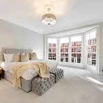 Mew\'S Apartment