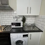 Private Flat In Heart Of London