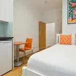 Westbourne Crescent Serviced Apartments