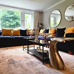 Luxury 2 Bedroom Apartment