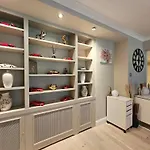 Luxury 2 Bedroom Apartment