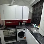 Hyde Park And Paddington 1 Bedroom Flat