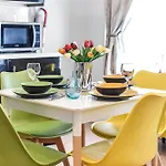 Beautiful Flat On Oxford Street