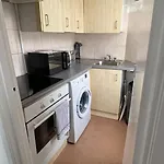 Cosy Studio Near Hyde Park