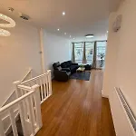 Bell Street 2 Bedroom Flat B