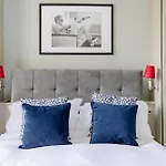 Elegant 1Bd Flat In The Heart Of Notting Hill!