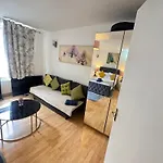 Beautiful Family Apartment Near Paddington