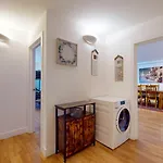 Bermondsey Apartment