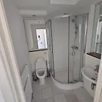En-Suite Room Lgbtq Friendly