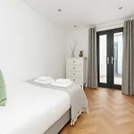 Spacious 2 Bed Flat In Hammersmith