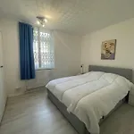 Spacious & Welcoming 4Bd House - Kennington