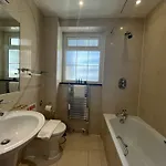 Bryanston Apartments