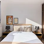 The Harlesden Place - Modern 3Bdr Flat With Balcony
